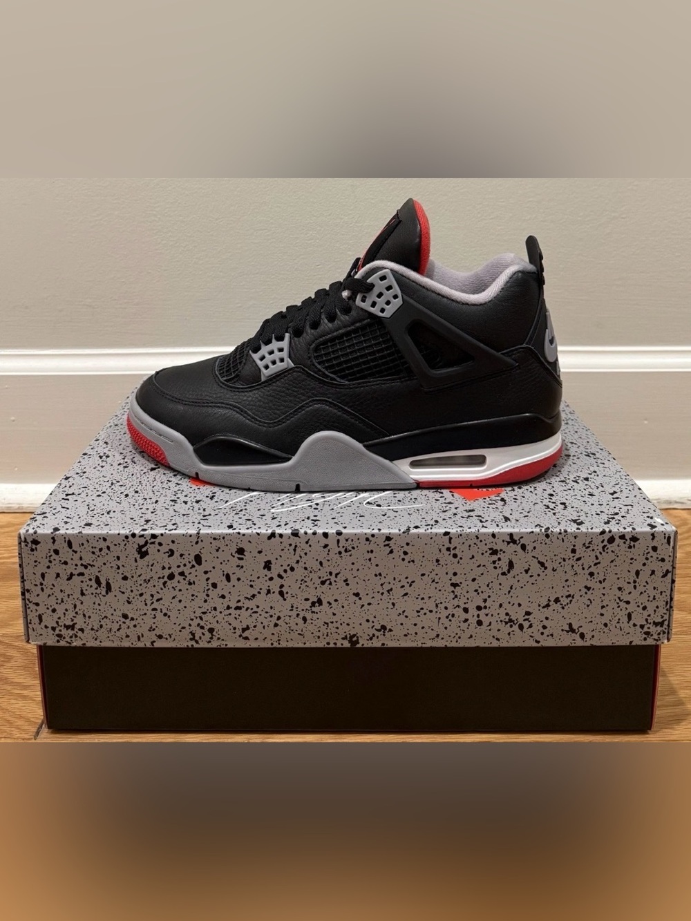 Nike Air Jordan 4 Retro Bred Reimagined Black/Fire Red/Grey Size 9